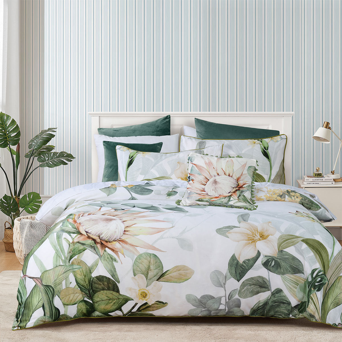 Bianca Helensvale White Floral Cotton Sateen Quilt Cover Set Queen
