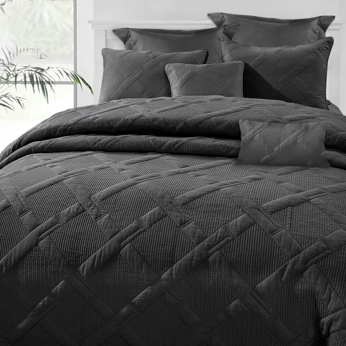 Ramesses Charcoal 7- Piece Air Cloud Bamboo Blend Matelasse Comfort Set King