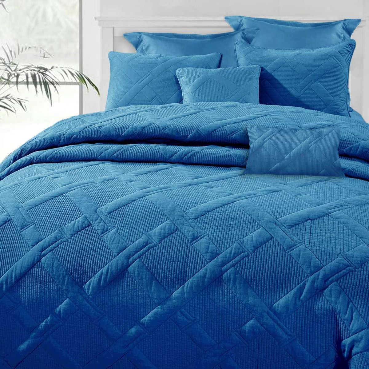 Ramesses French Blue 7- Piece Air Cloud Bamboo Blend Matelasse Comfort Set King